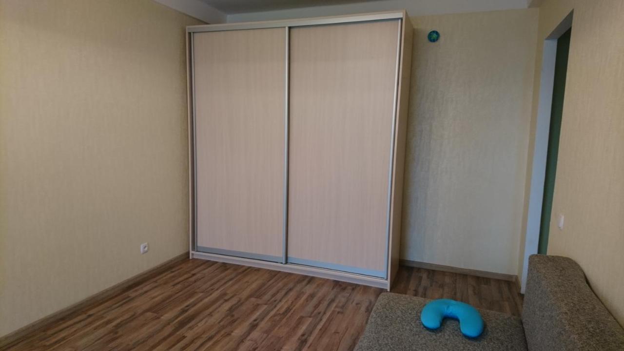 Comfortable Apartment On The River Bank 키예프 외부 사진